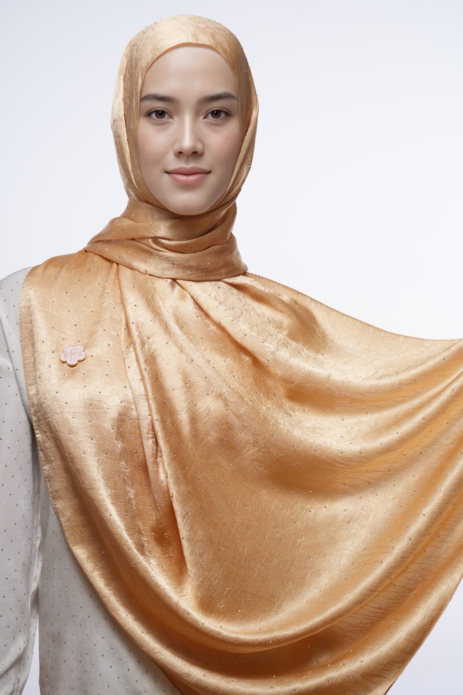 Satin Noor - Sahara Glow