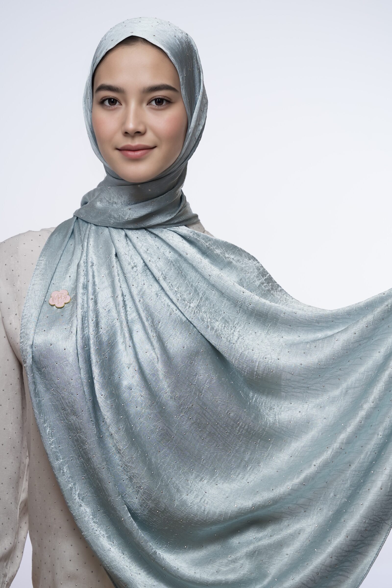 Satin Noor - Sama Sky